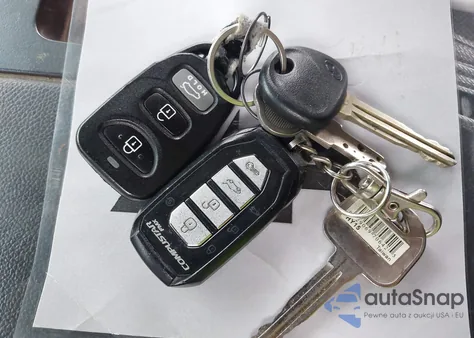 2017 Hyundai Elantra Se z USA, uszkodzony, nr VIN 5NPD84LFXHH174450